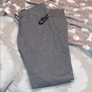 Nike joggers
